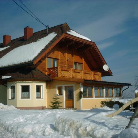 Lindlhof Fam. Taferner Villa Sankt Andrä Exterior photo